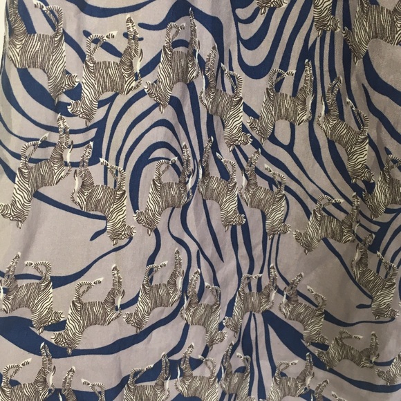 Zebra Scarf - Picture 3 of 5